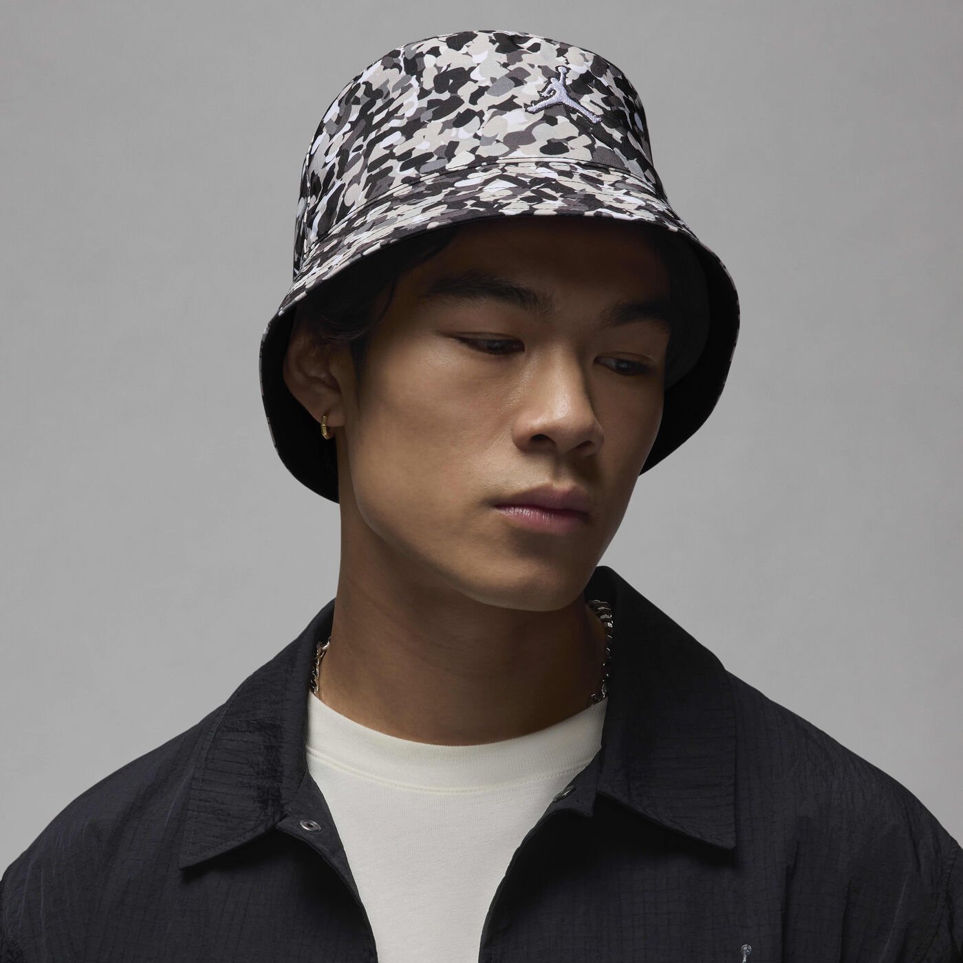 Apex Reversible Bucket Hat