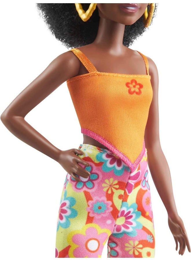 Barbie Doll, Kids Toys, Curly Black Hair and Petite Body Type, Barbie Fashionistas, Y2K-Style Clothes and Accessories