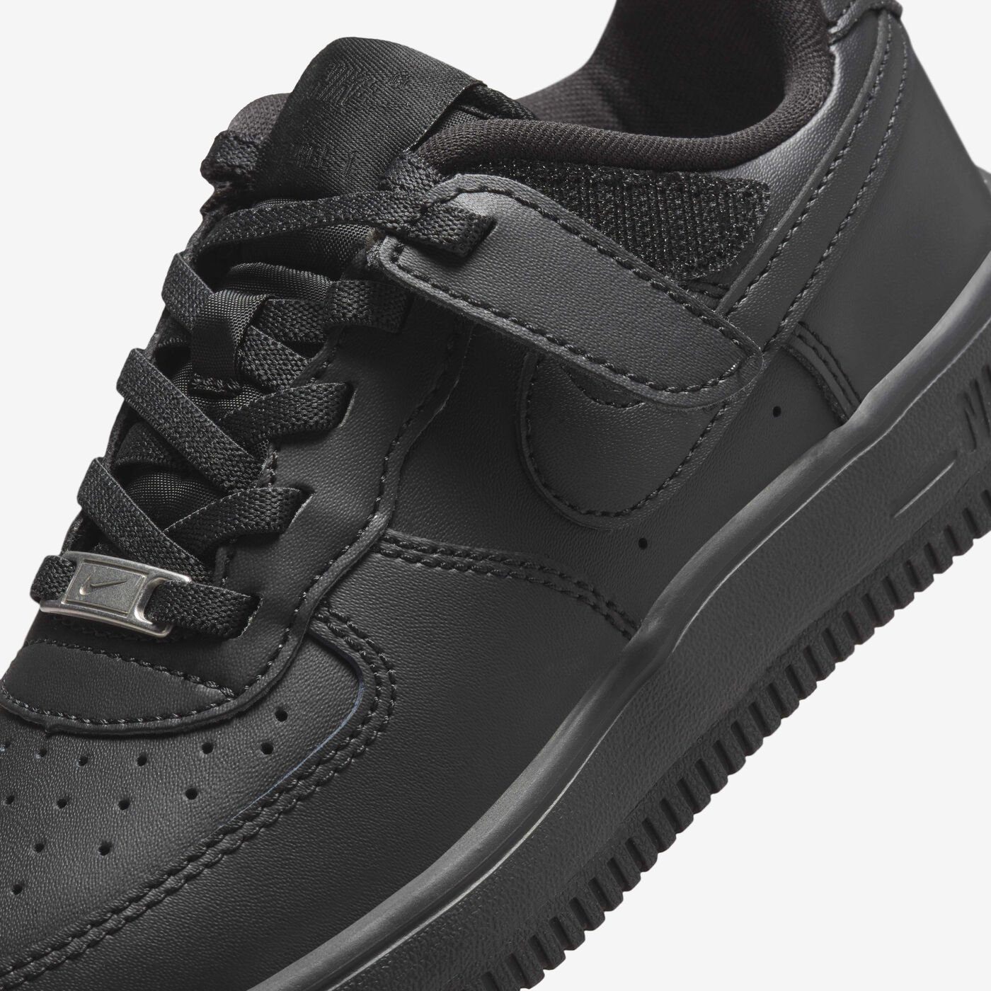 Kids' Force 1 Low EasyOn Shoes