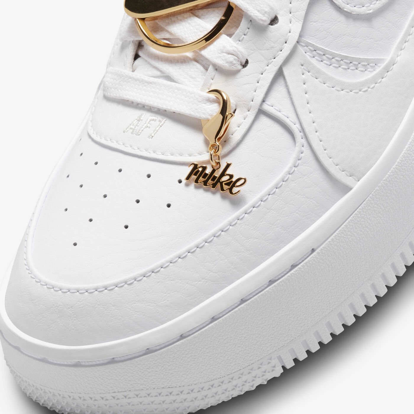 Women's Air Force 1 Low PLT.AF.ORM Shoes