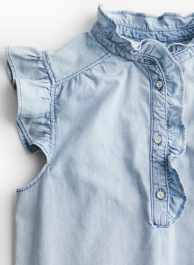 Flutter-Sleeved Denim Blouse