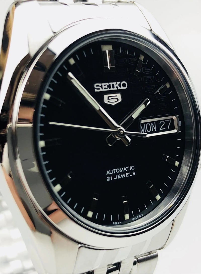 Seiko Men's Seiko 5 Quartz Watch With Analog Display And Stainless Steel Strap