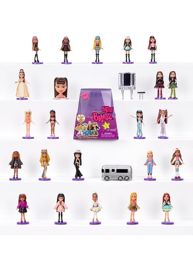 Bratz Mini Series 4 Collectible Figures by MGA's Miniverse, 2 Mini Dolls per Blind Pack, Packaging Doubles as Display, Y2K Nostalgia, Collectors Ages 6 7 8 9 10+