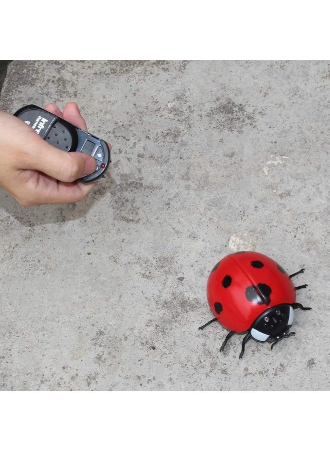 Tipmant Kids RC Ladybird Animal Toy Remote Control Car Vehicle Electric Fake Insect Prank Toys for Christmas Halloween