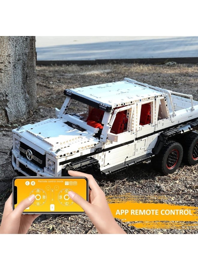 Mould King 13061 Off-Road Pickup Trucks Building Kits Toy, 6x6 MOC Building Blocks Model Off-Road Vehicle with Motor/APP Remote Control, Gift for Kids Age 8+/Adult Enthusiasts(3686 Pieces)