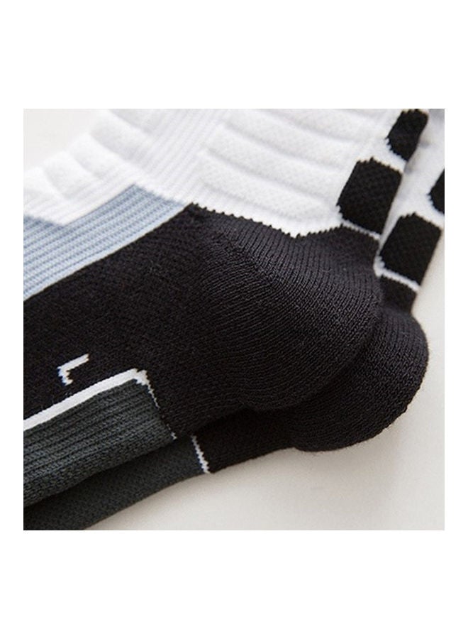 Unisex Professional Deodorant Mid-hose Basketball Sports Socks Stockings 25*25*25cm