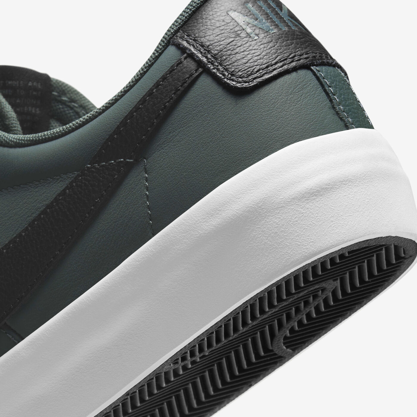 Men's SB Blazer Low Pro GT Shoes