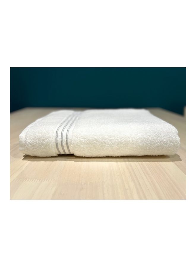 Fancy Border Bath Towel White 76X142cm