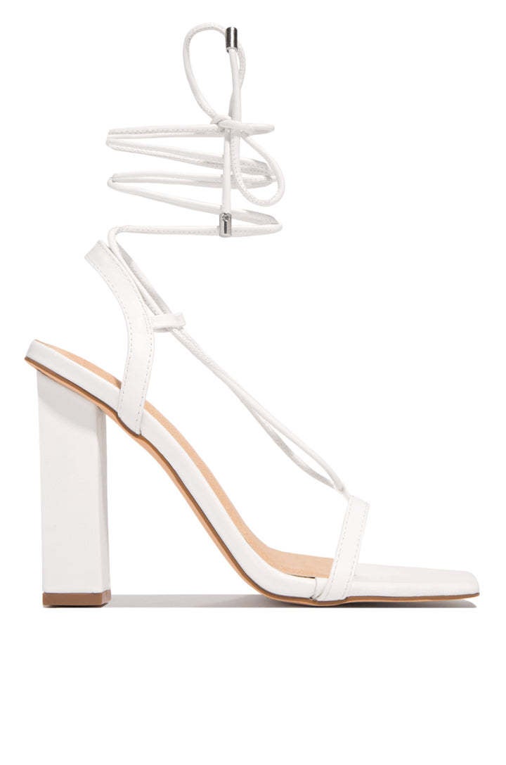 2023 Summer Plus-Size Ankle-Tie Block Heel Sandals for WomenWhite White