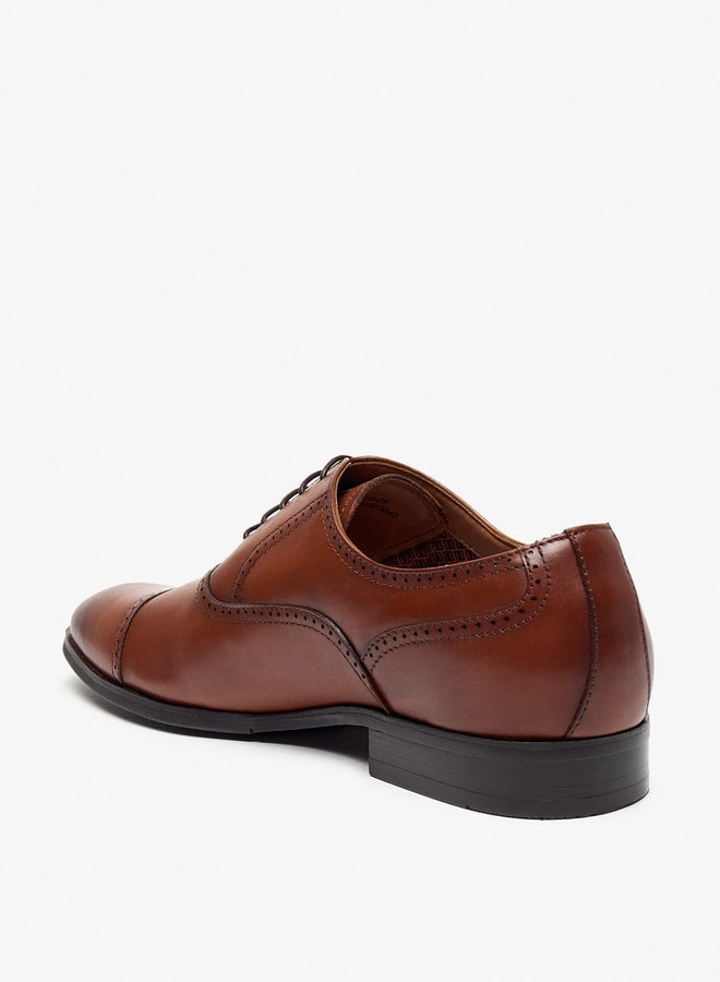 Men's Solid Lace-Up Oxford Shoes