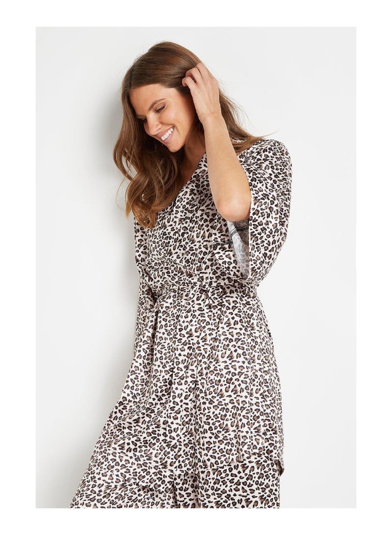 Neutral Animal Robe