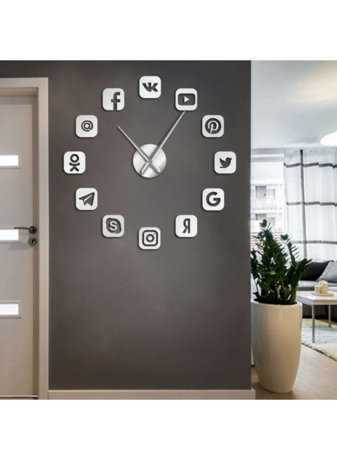 DIY Social Media Icons Patterned Wall Clock Silver 15x10x4.5cm