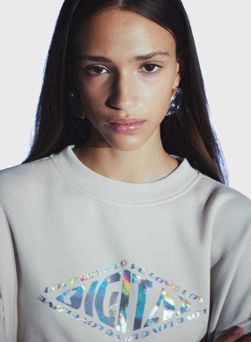 Crew Neck Graphic Sweatshirt