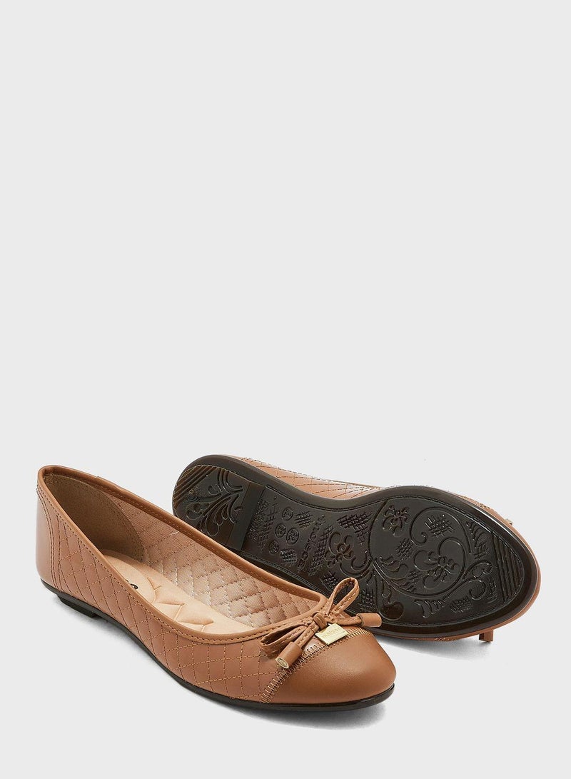 Remington Close Toe Ballerinas