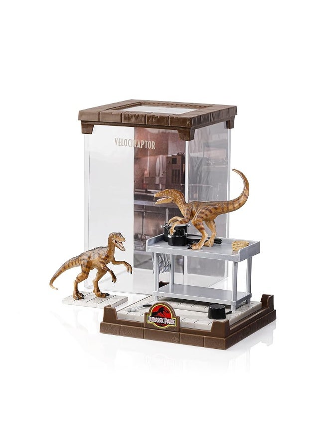 The Noble Collection Jurassic Park Dinosaur Velociraptor