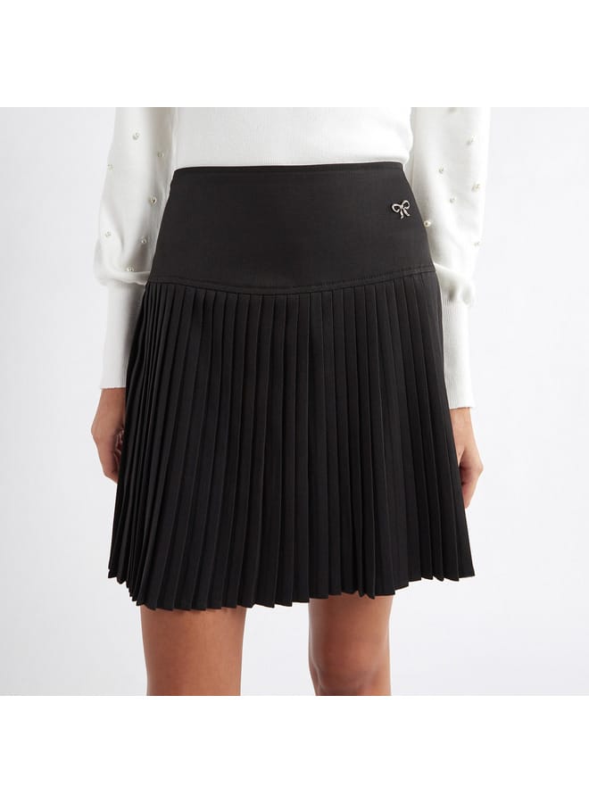 Solid Pleated A-line Mini Skirt with Elasticated Waistband