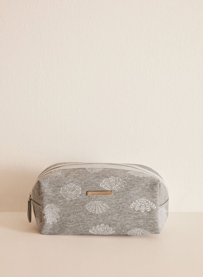 Medium-sized grey make-up case with stars in the sea