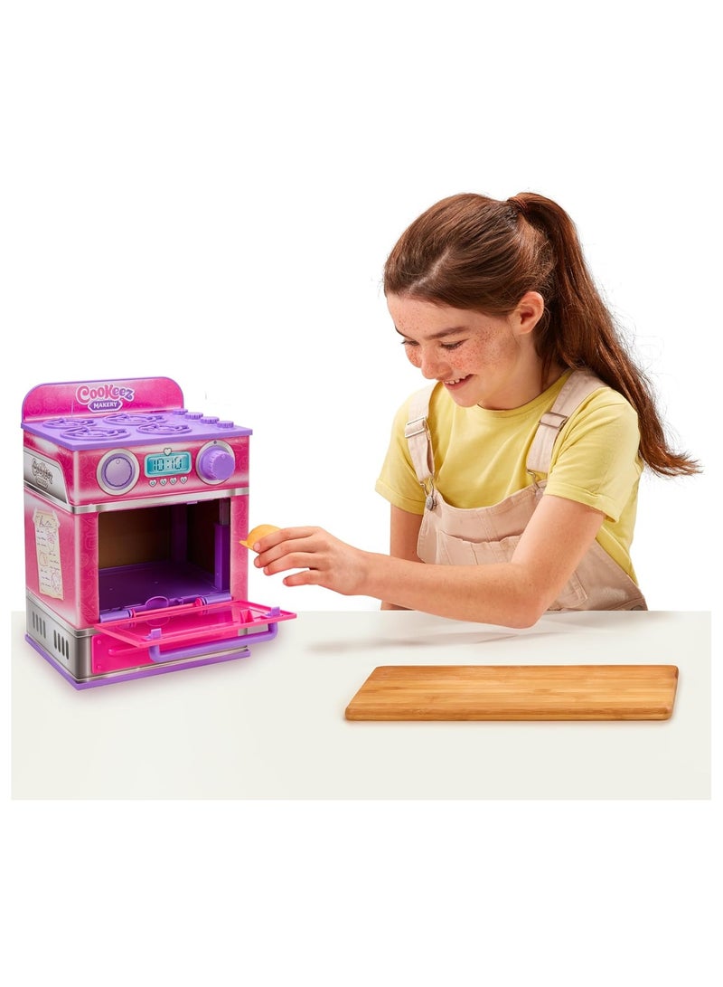 Cookeez Makery Sweet Treatz Oven Playset Cinnamon