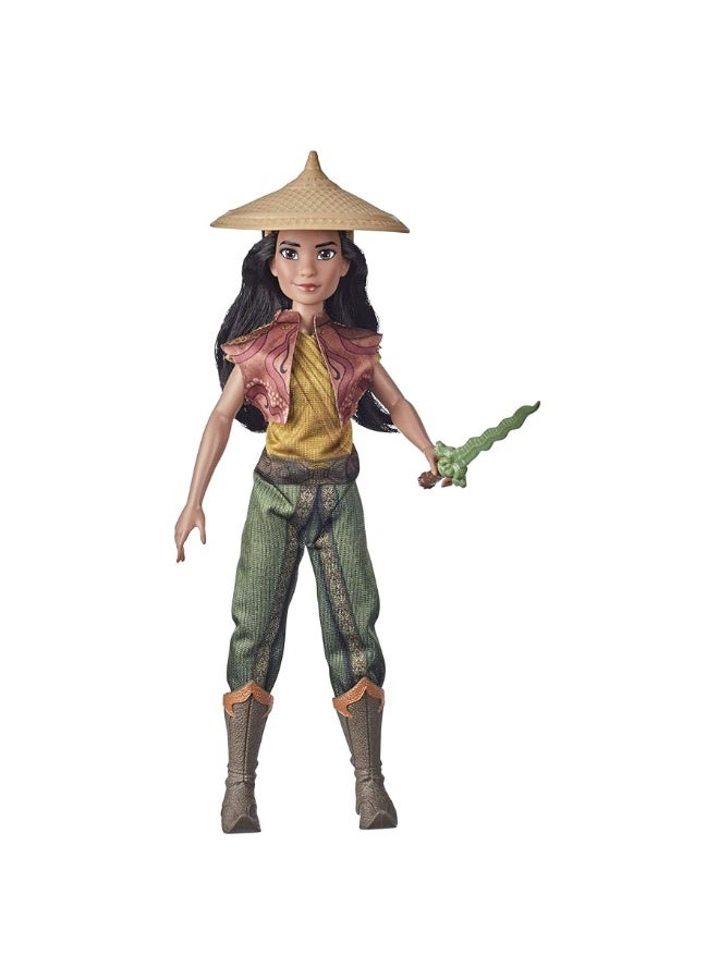 Disney Princess Raya and The Last Dragon Raya's Adventure Styles,Fashion Doll with Clothes,Shoes,and Sword Accessory,Toy for Kids 3 Years and Up