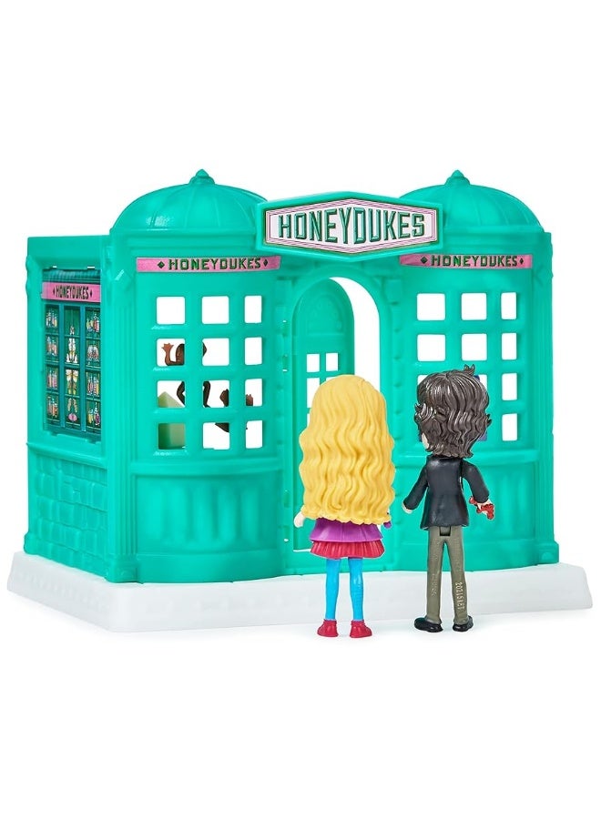 Wizarding World Harry Potter, Magical Minis Honeydukes Sweet Shop with 2 Exclusive Figures and 5 Accessories, Kids Toys for Ages 6 and up