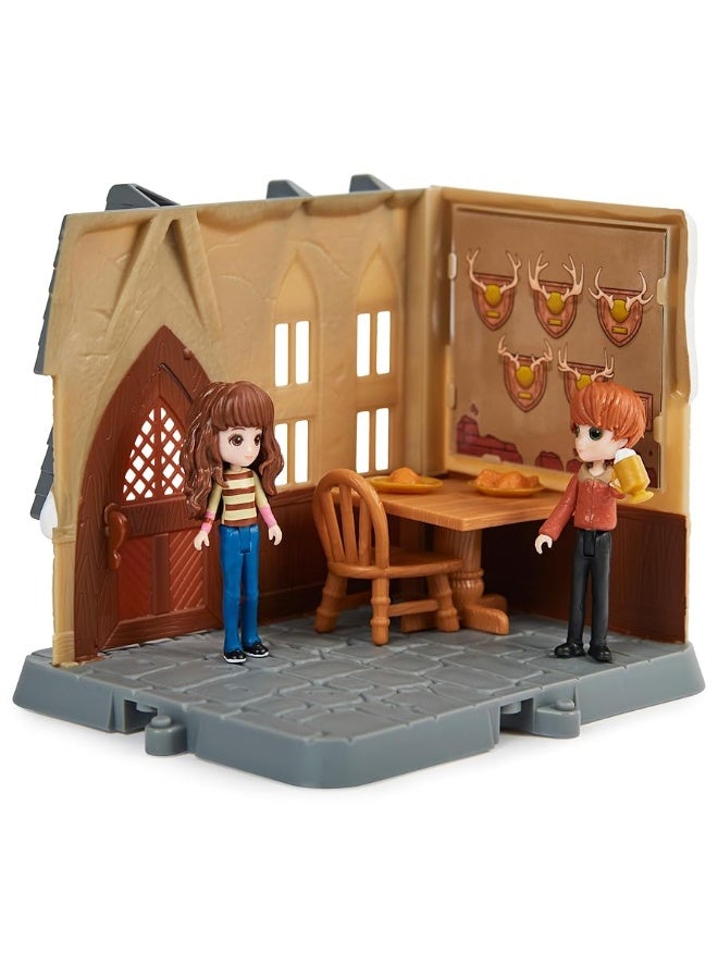 Wizarding World Harry Potter, Magical Minis Three Broomsticks Playset with 2 Exclusive Figures and 5 Accessories, Kids Toys for Ages 6 and up