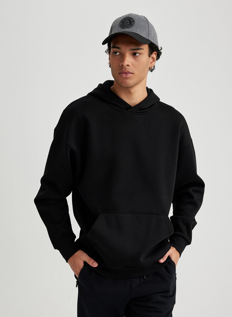 Oversized Fit Hooded Basic Sweatshirt