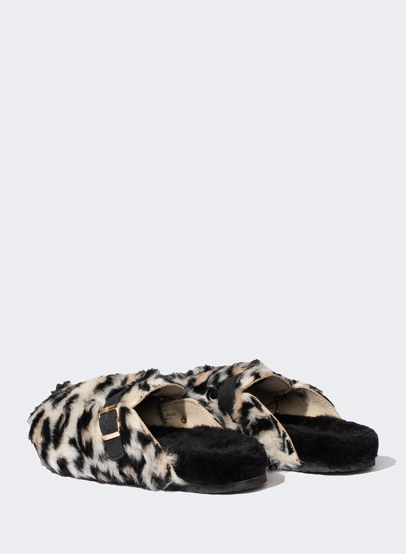 Leopard Printed Flat Sole Slippers