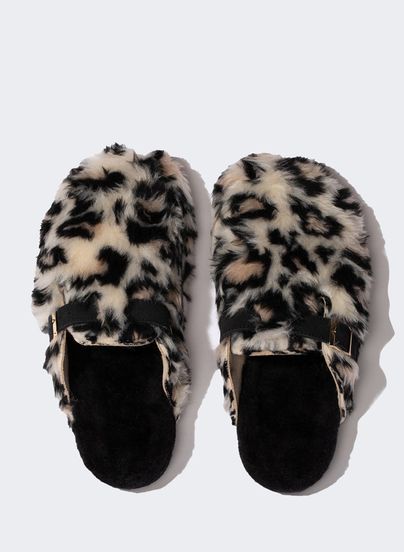 Leopard Printed Flat Sole Slippers