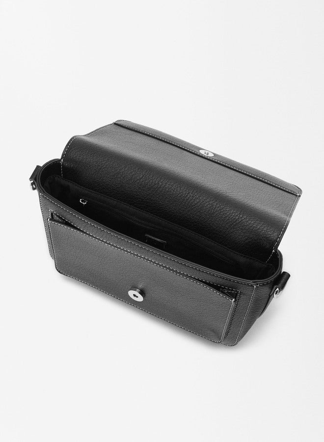 Crossbag With Flap Closure