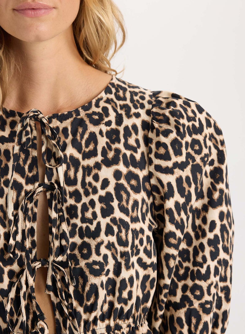 Fitted Round Neck Leopard Print Front-Tied Poplin Long Sleeve Blouse