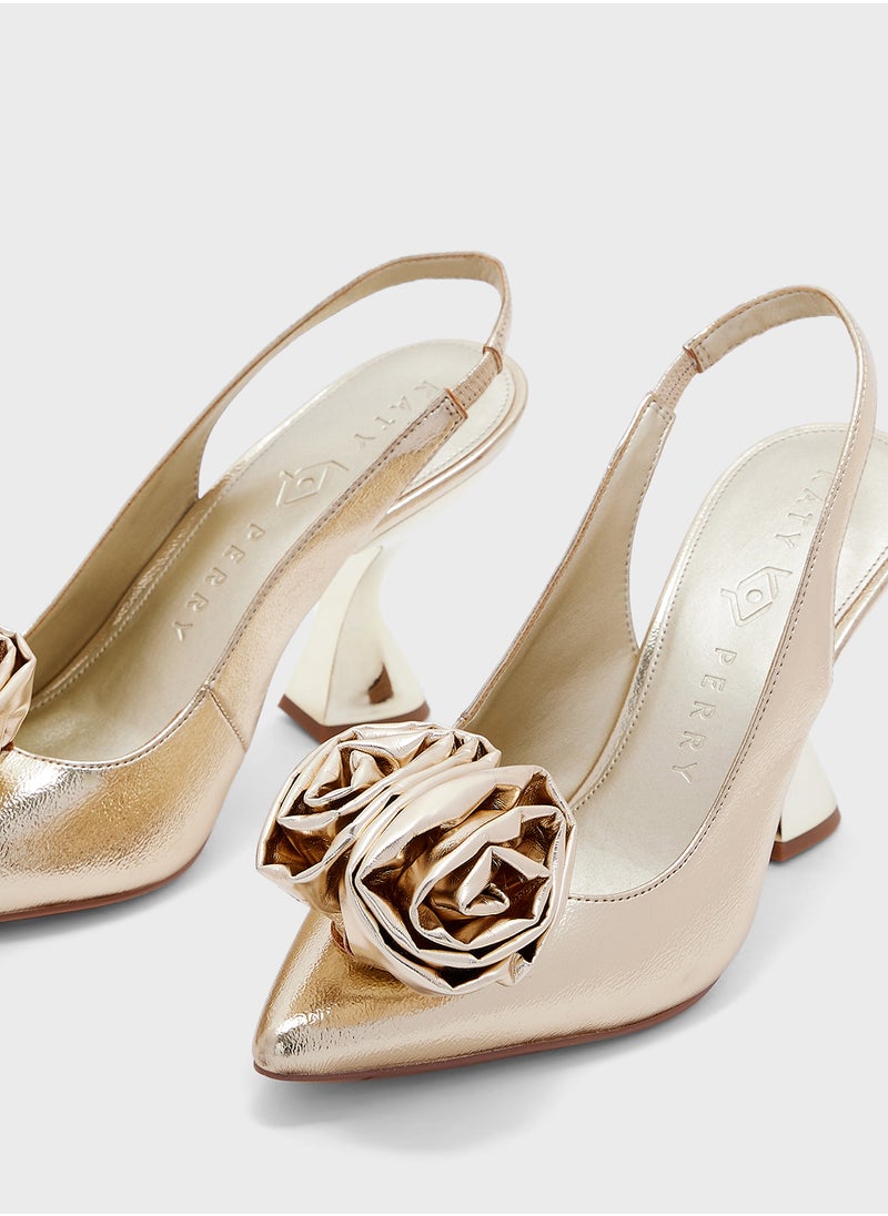 Close Toe Flower Detail Mid Heel Pumps