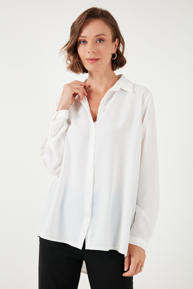 Casual Cut Long Back Shirt Women's Shirt 6118728W4