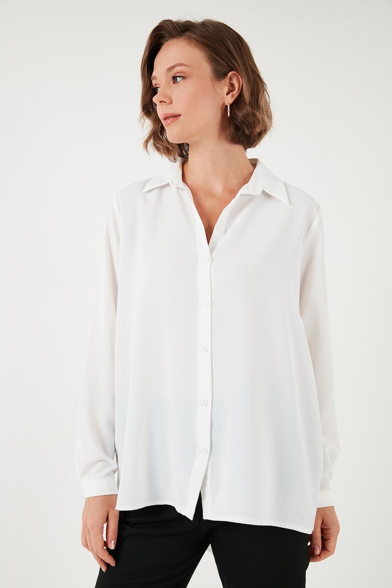 Casual Cut Long Back Shirt Women's Shirt 6118728W4