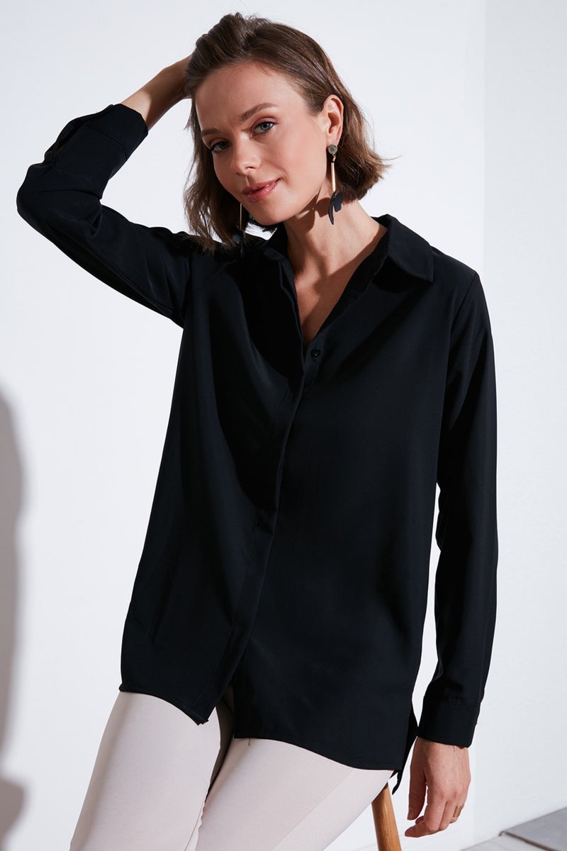 Regular Fit Short Front Long Back Plain Shirt Women's Shirt 611GO020