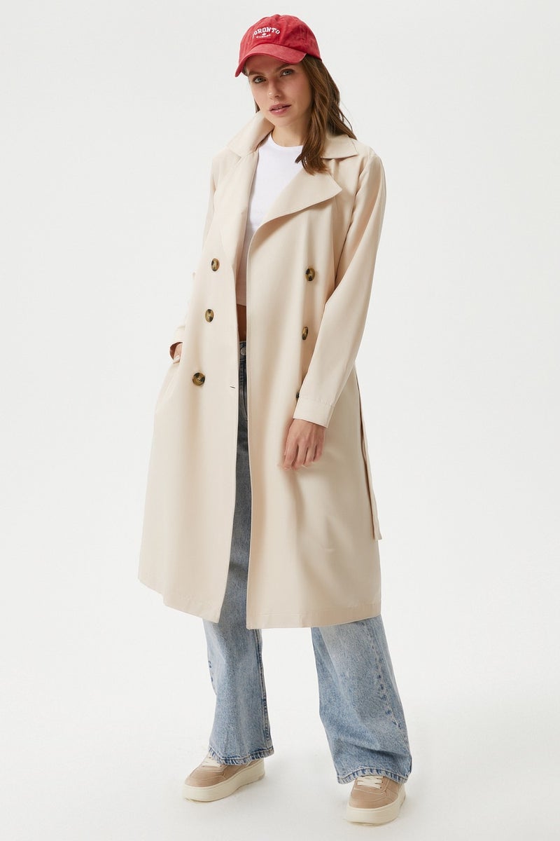 Women's Light Seasonal Cream Trench Coat