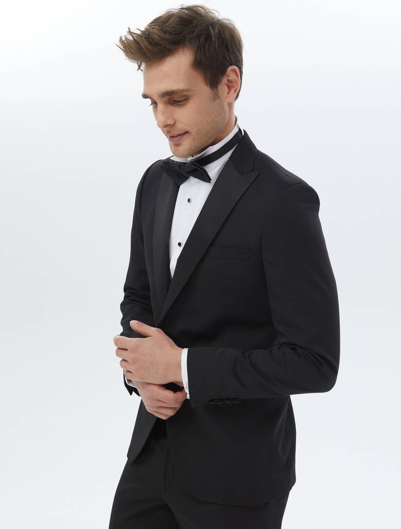 Black Plain Slim Fit Removable Double Breasted Lapel Woven Tuxedo Suit