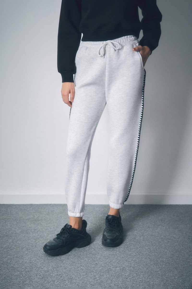 Elastic Waist and Embroidered Side Jogger Sweatpants