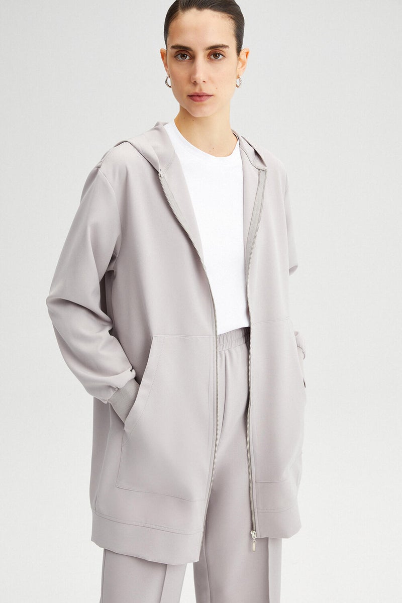 Touche Zippered Thin Crepe Jacket