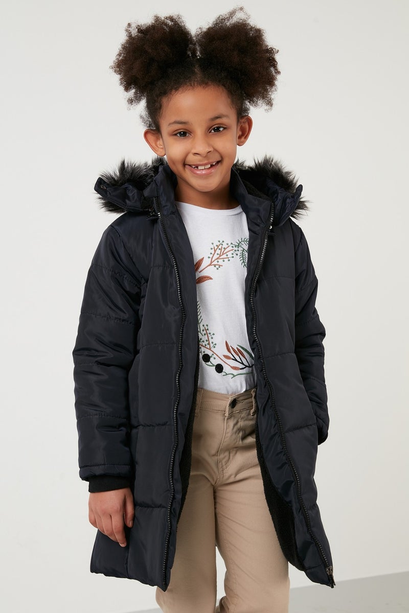 Girl's Coat with Faux Fur Collar and Plush Lining and Removable Hood 5760043