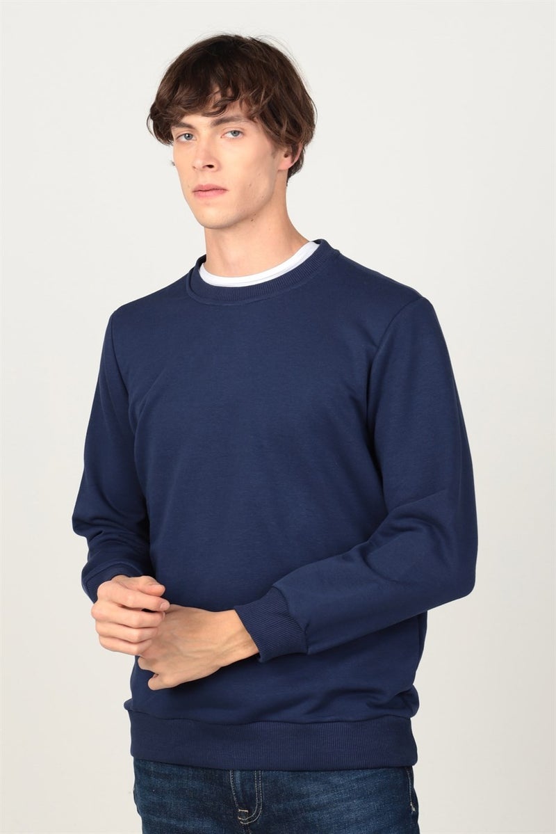 Crew Neck Basic Unisex Sweatshirt