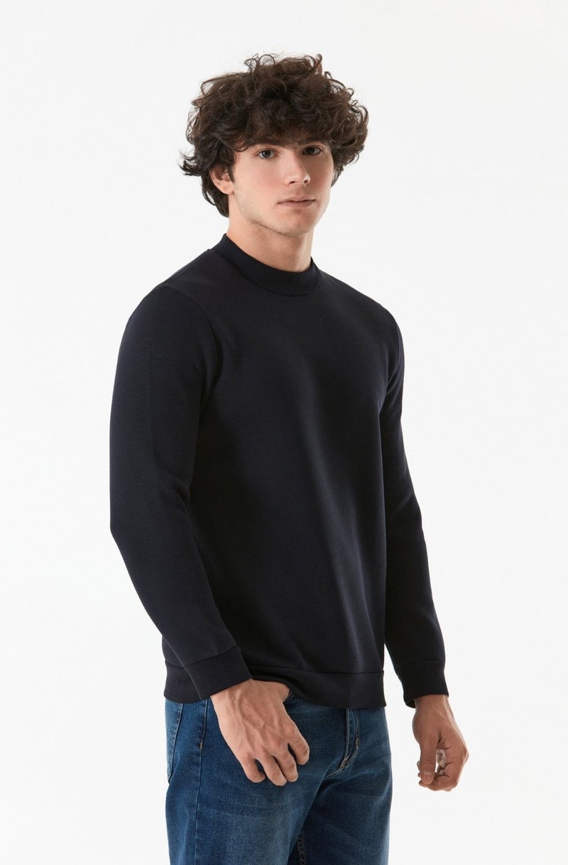 Basic Crew Neck Sweatshirt