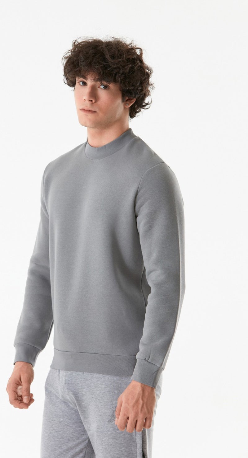 Basic Crew Neck Sweatshirt