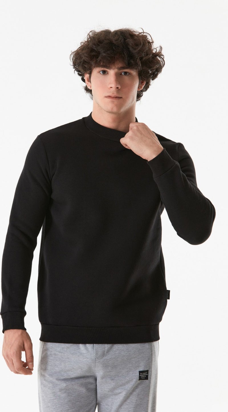 Basic Crew Neck Sweatshirt