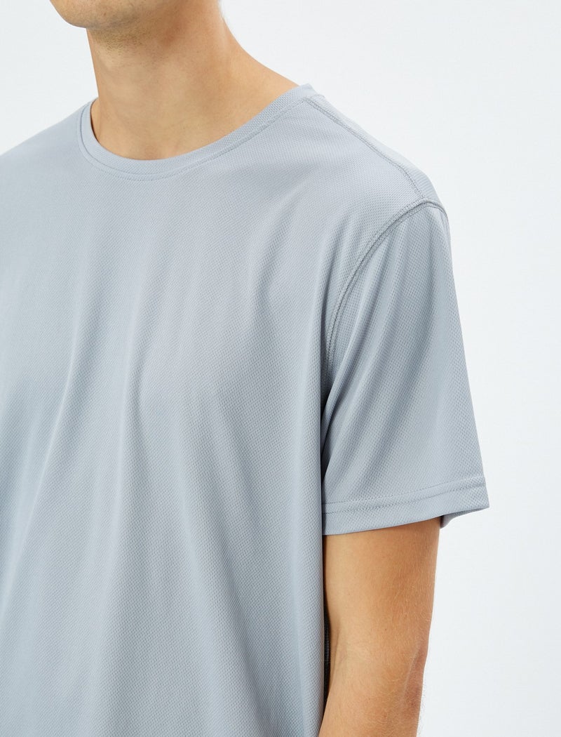 Basic Sports T-Shirt with Stitching Detail Crew Neck Short Sleeve