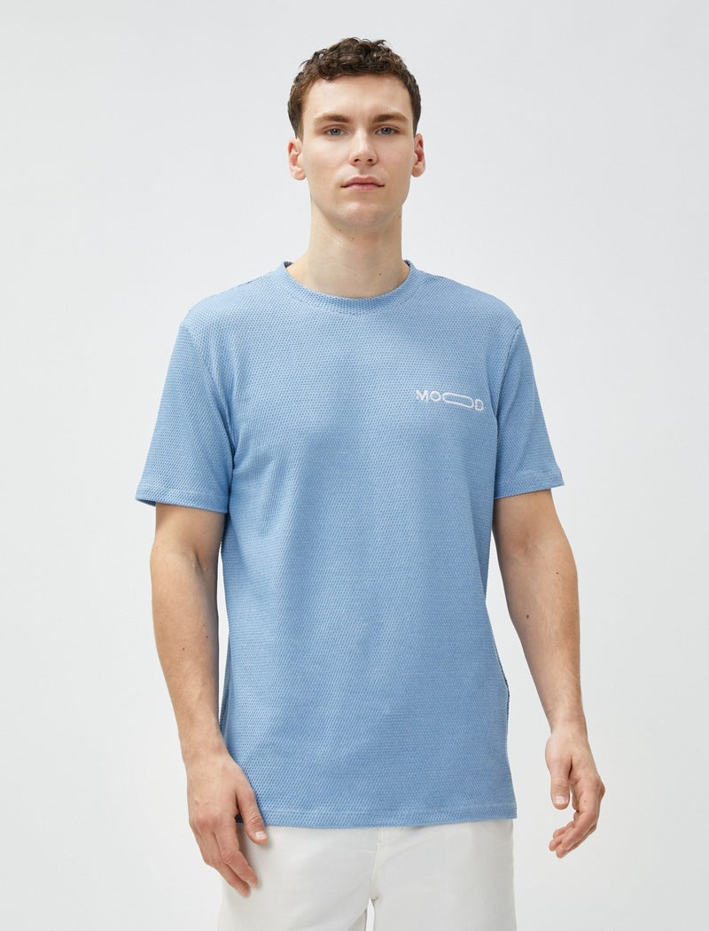 Slim Fit T-Shirt Short Sleeve Crew Neck Textured