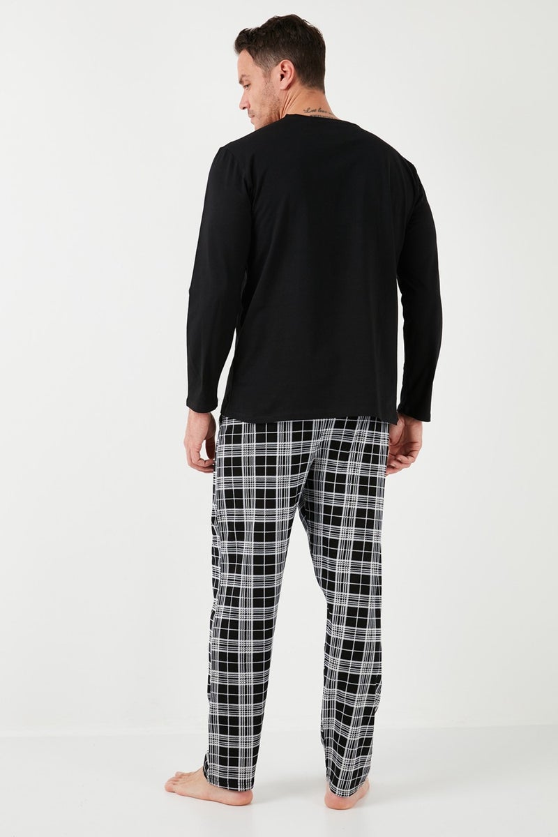 Plaid Cotton Regular Fit Long Sleeve Men's Pajama Set with Elastic Waist 6572003