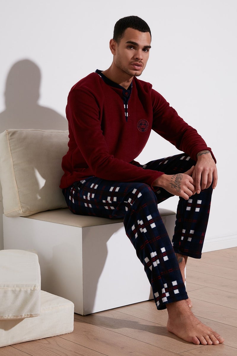 Regular Fit Crew Neck Winter Soft Textured Fleece Pajama Set Men's Pajama Set 6096100