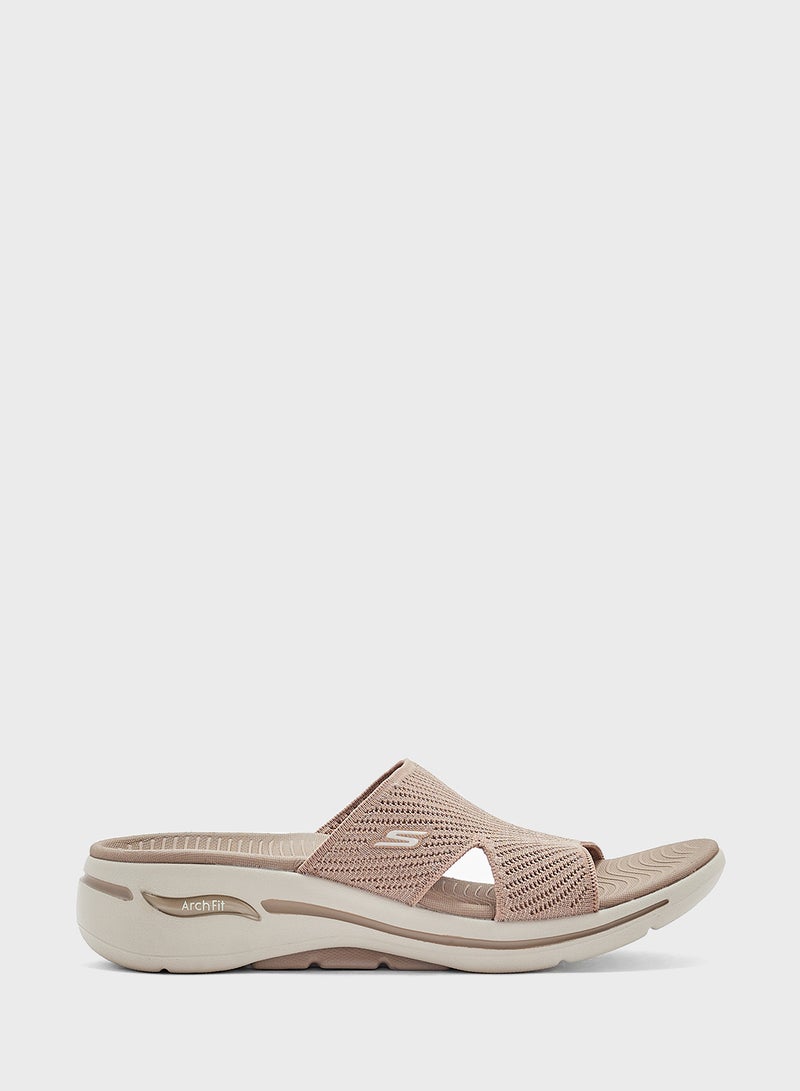 Go Walk Arch Fit Sandal
