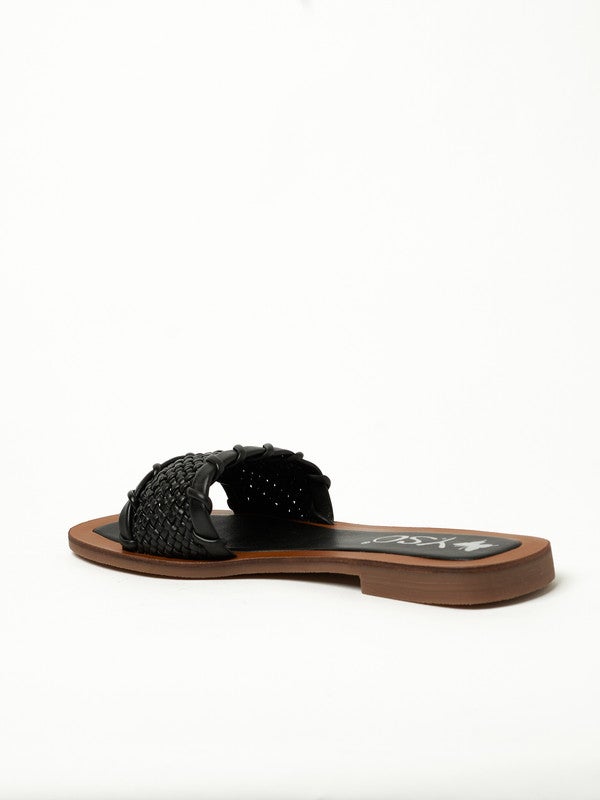 Y.SO Ladies Flat Sandals Black | Made In India