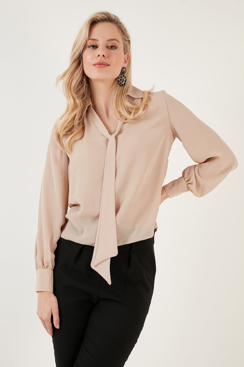 Lace Detailed V-Neck Chiffon Shirt Women's Shirt 611BZ0047